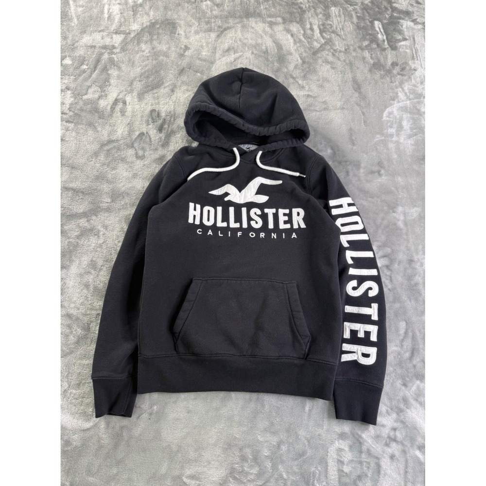 Hollister California Men's Pullover Hoodie Black Seagull Logo Sleeve Graphic S